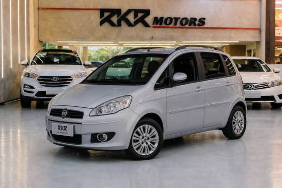 FIAT IDEA 1.4 MPI ATTRACTIVE 8V FLEX 4P MANUAL FIAT IDEA 1.4 MPI ATTRACTIVE 8V FLEX 4P MANUAL